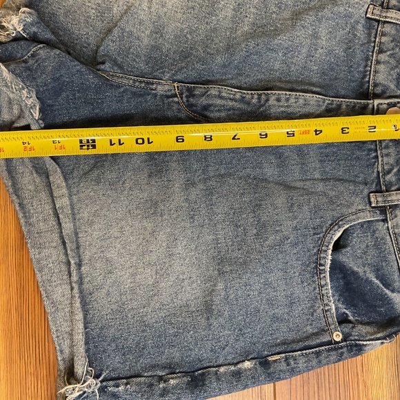 DL1961 Jean shorts - Picture 6 of 8